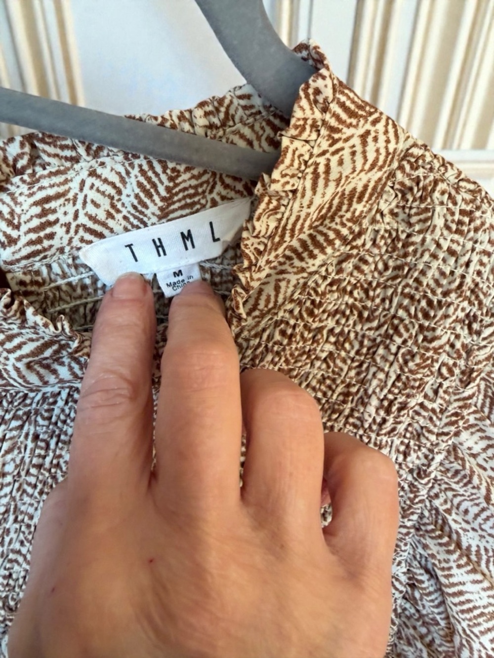 THML Cream and Brown Printed Flutter Sleeve Dress - Picture 7 of 7